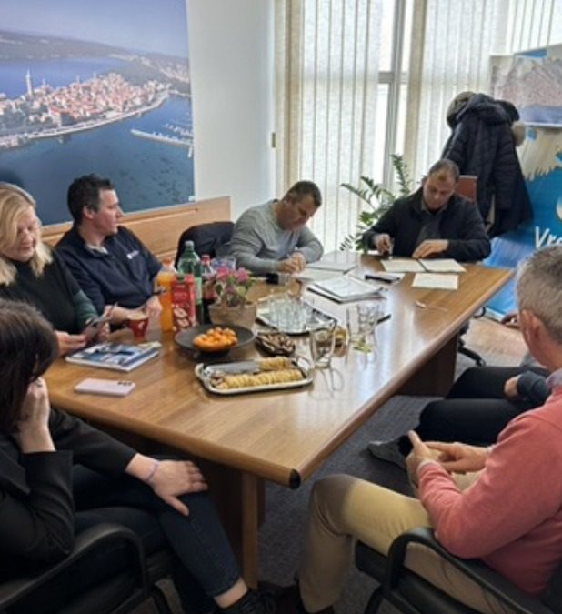 Nakon deset godina potpisan kolektivni ugovor za radnike Vrelo d.o.o. Rab