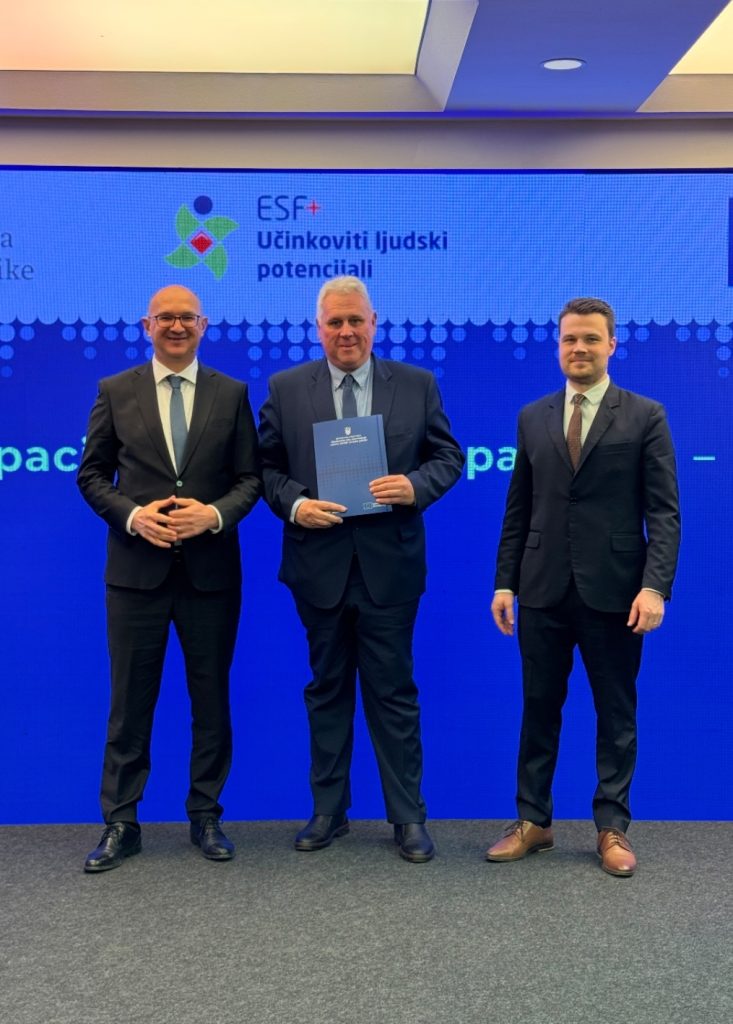 Screenshot_20250219_132956_Gmail-733×1024