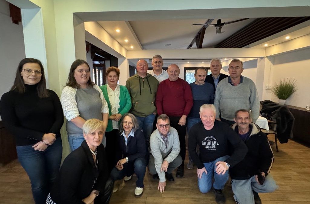 Strateškim planiranjem i sindikalnim organiziranjem do snažnijeg sindikata i boljih uvjeta rada-radionica u Slavonskom Brodu